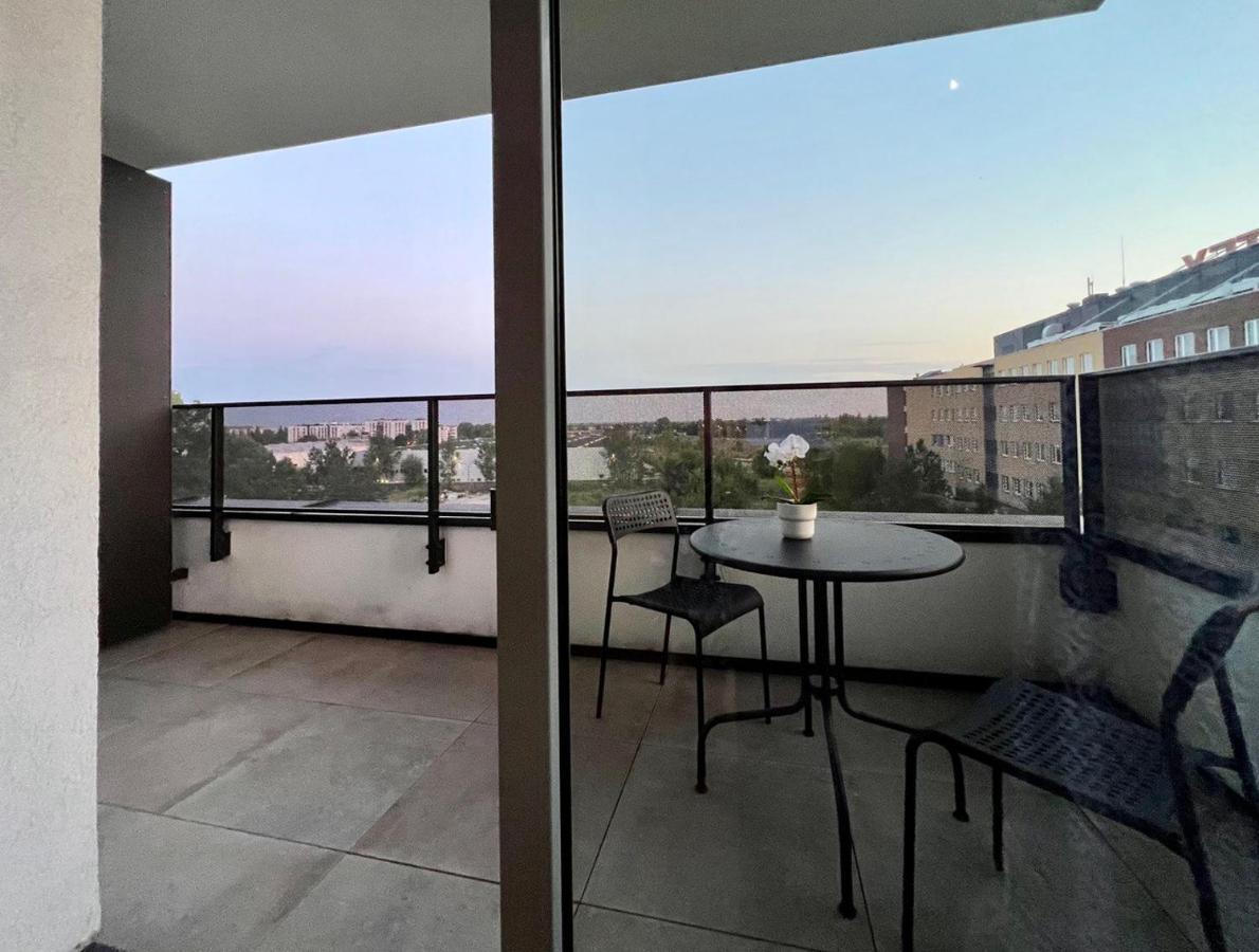 K22 Large Family Apart Komputerowa وارسو المظهر الخارجي الصورة