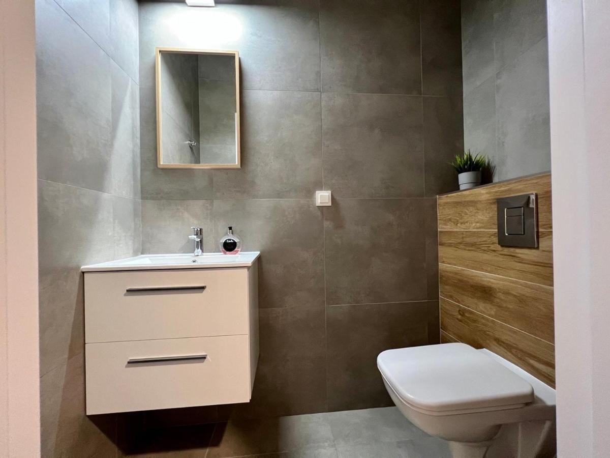 K22 Large Family Apart Komputerowa وارسو المظهر الخارجي الصورة